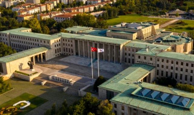 TBMM Başkanı Kurtulmuş, Albayrak Grubu'na taziye ziyareti gerçekleştirdi