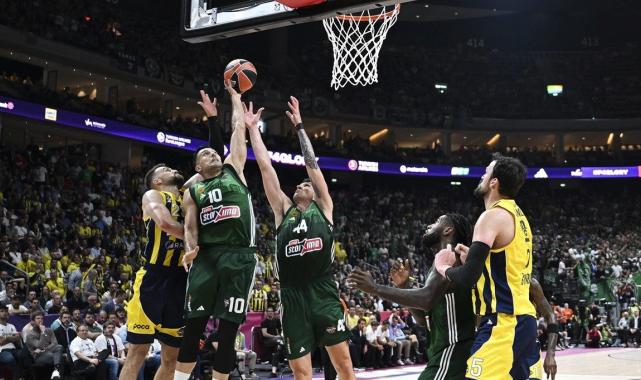 Temsilcimiz Fenerbahçe, Panathinaikos'a mağlup oldu