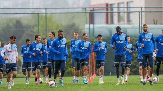 Trabzonspor üçüncülük için avantaj peşinde