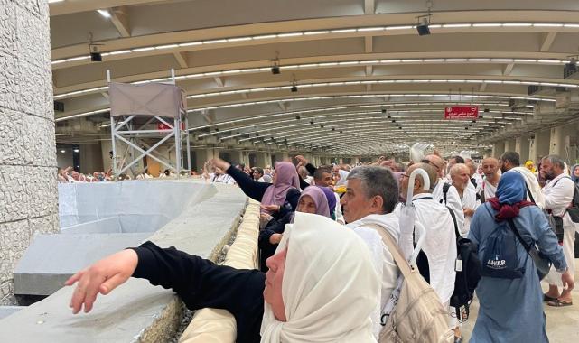 2 milyondan fazla Müslüman hacı oldu: Suudi Arabistan'dan 'hac planı başarılı' yorumu