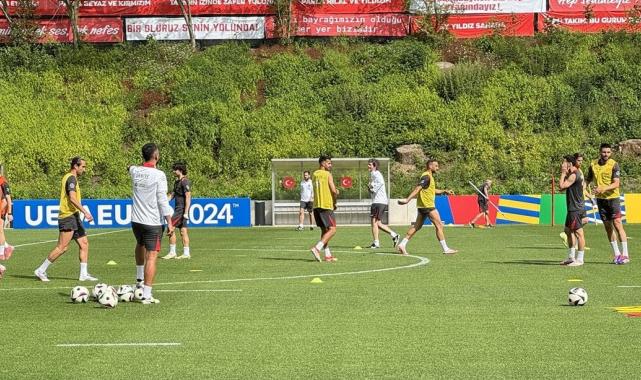 A Milli Futbol Takımı, Avusturya maçı hazırlıklarını sürdürdü