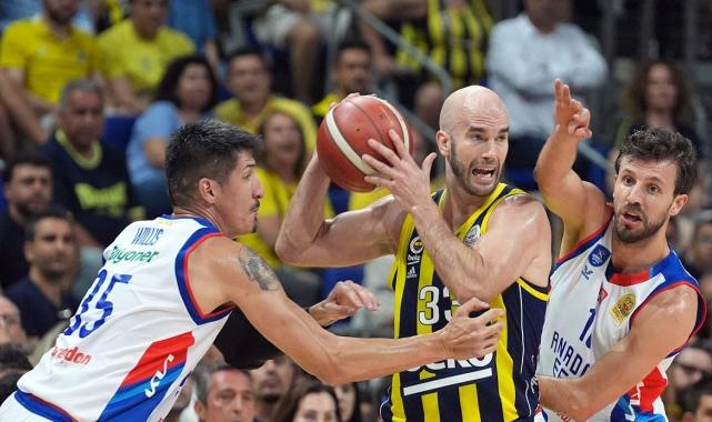 Ali Koç, maç izleme totemini bıraktı! Fenerbahçe kazanamadı