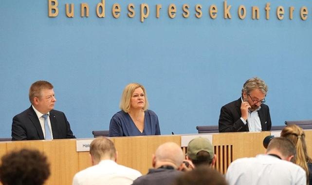 Almanya'da güvenlik alarmı: Aşırı sağcı ve PKK'lı sayısı artıyor