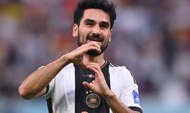 Almanya'da İlkay Gündoğan'a ırkçılık! Türk asıllı olduğu için...