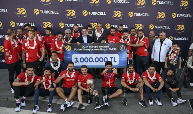Ampute Milli Futbol Takımı, yurda döndü
