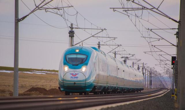 Bakan Uraloğlu: Bayramda 7 milyon 428 kişi demir yollarını kullandı