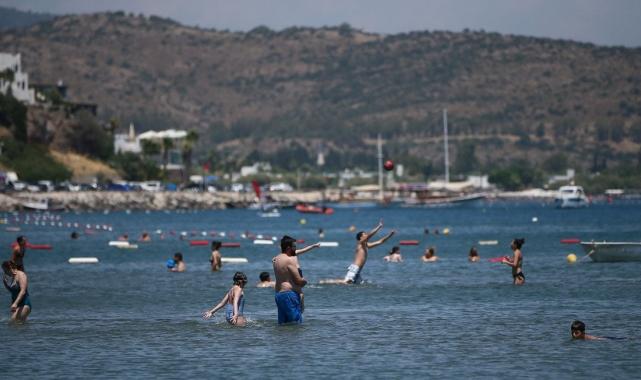 Bayram tatilinde bazı ilçelerin nüfusu 1 milyonu geçti