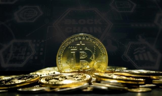 Bitcoin'in fiyatı geriledi: 61 bin 36 dolar