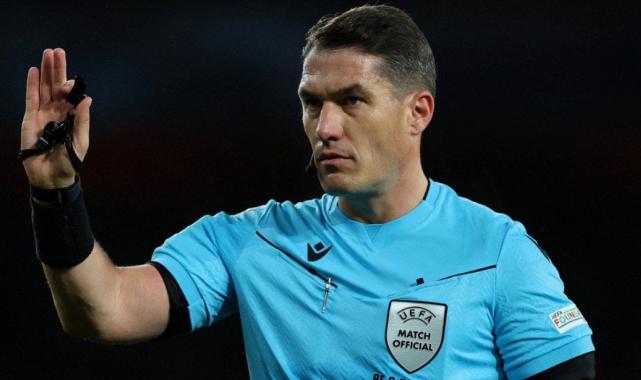 Çekya - Türkiye maçına Rumen hakem! Xavi'ye reklam panosu tekmeletmişti