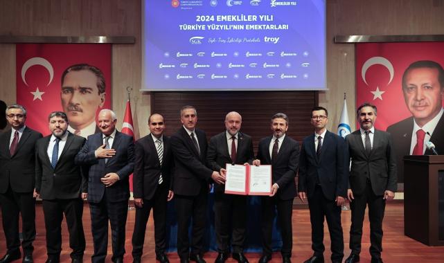 Emeklilere özel indirim için SGK ile BKM, TROY kart için iş birliği protokolü imzalandı