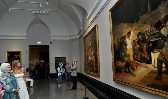 Emine Erdoğan, Madrid'deki Prado Müzesi'ni ziyaret etti