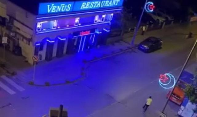 Esenler'de sokak ortasında silahlı kavga: 2'si ağır 6 yaralı