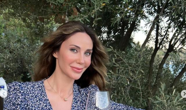 Eski manken Demet Şener üçüncü kez evleniyor! Sevgilisi Tolga Arman'dan evlilik teklifi aldı