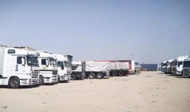 Gazze'ye gidecek 2 binden fazla tır Mısır'da bekliyor