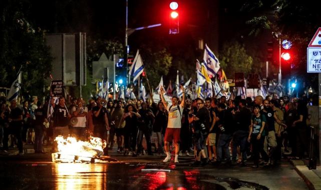 İsrail polisi, Batı Kudüs’te düzenlenen gösteriye müdahale etti