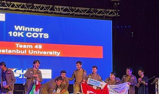 İTÜ Vefa Havacılık Takımı, ABD'deki roket yarışmasında şampiyon oldu