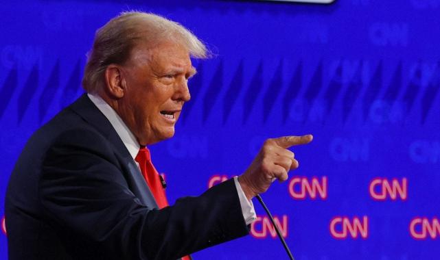 Joe Biden ve Donald Trump, seçim tartışmasında karşı karşıya geldi