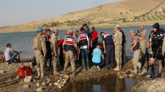 Kilis&#039;te baraj gölüne giren çocuk boğuldu