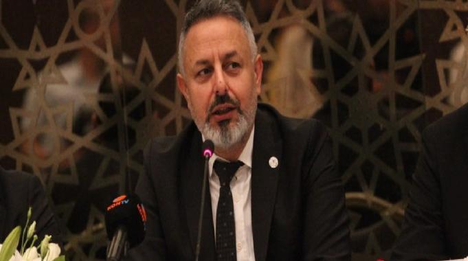 Konyaspor, teknik direktör Ali Çamdalı ile yola devam etme kararı aldı