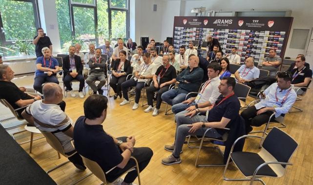 Mehmet Büyükekşi: Arda, sosyal medyada yazılanlara gülüp geçiyor