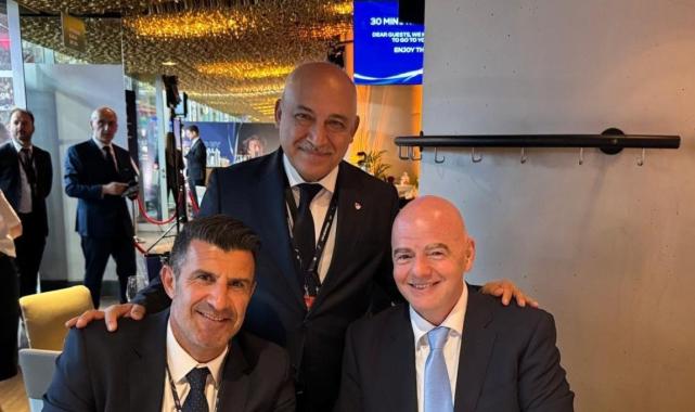 Mehmet Büyükekşi, FIFA ve UEFA Başkanları ile bir araya geldi