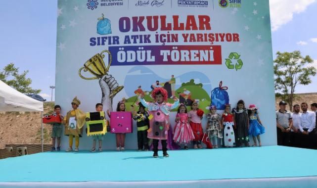 “Okullar Arası Sıfır Atık Yarışması”nın ödülleri sahiplerini buldu