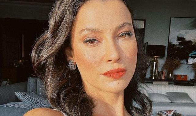 Şarkıcı Sinan Akçıl, ünlü sevgililerini tek tek anlattı: "Hadise'nin ablası beni istemedi"