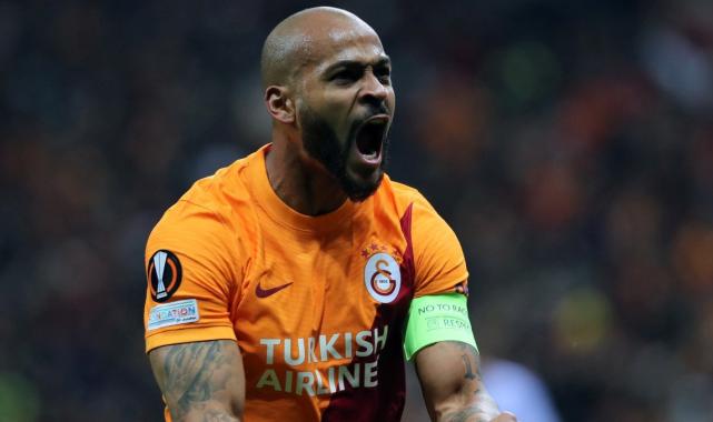 Sevilla, Galatasaray'a Marcao'yu önerdi