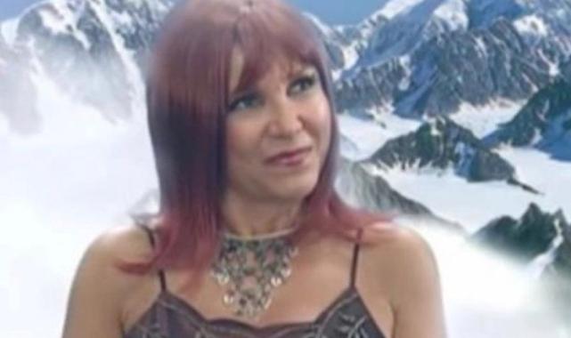 Sihirli Annem'in Perihan Teyze'si son hali ile dikkat çekti! "Zaman geriye aksın"