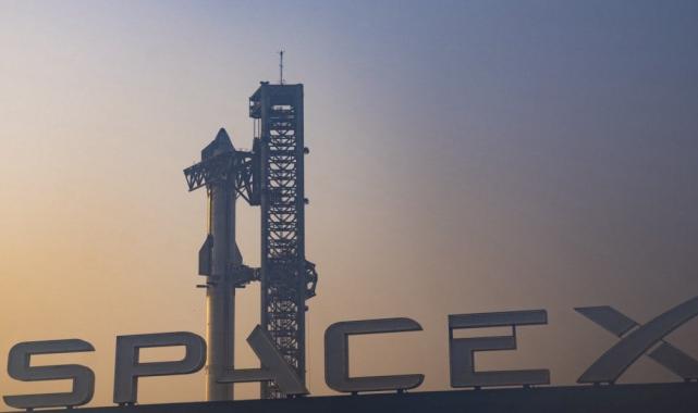 SpaceX Starship roketi 4'üncü test uçuşunu tamamladı