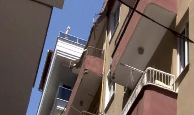 Bahçelievler'de bir binanın çatısı çöktü
