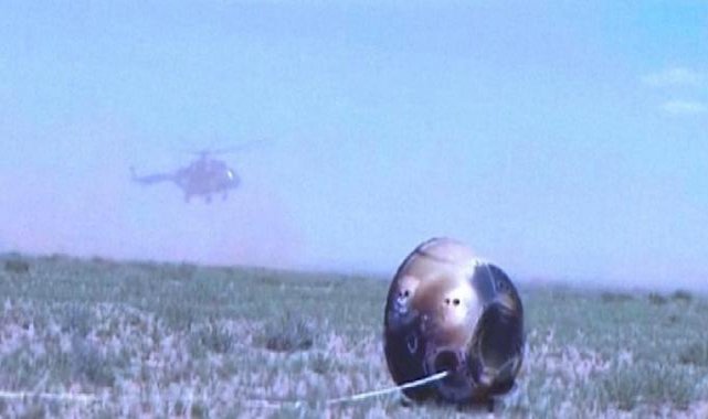 Çin'den tarihi başarı: Ay'ın uzay tarafından toplanan örnekler Dünya'ya indi