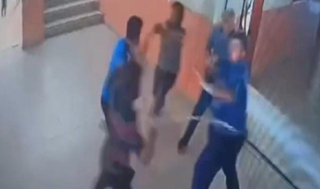 Çorum'da fenalaşan öğrencinin yakınları, okul müdürü ve hizmetliye zincirle saldırdı