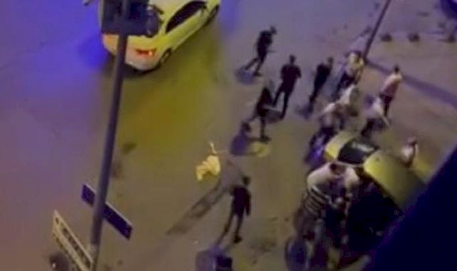 Esenler'de sokak ortasında silahlı kavga: 2'si ağır 6 yaralı
