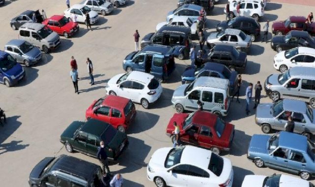 İkinci el araç alım satımları durma noktasında: Vatandaşlar isyan etti