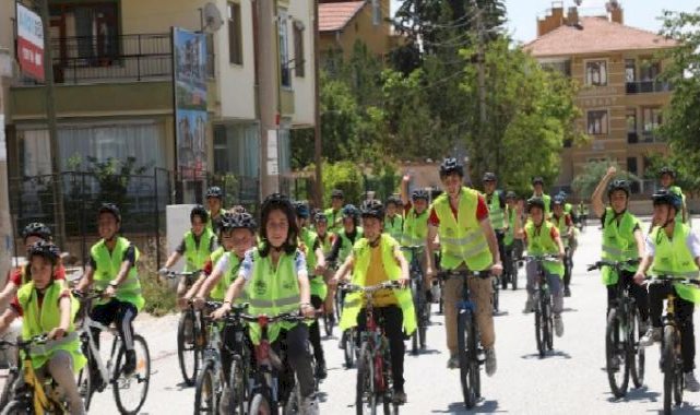 Konya “Güvenli Okul Yolları” Projesiyle örnek oluyor