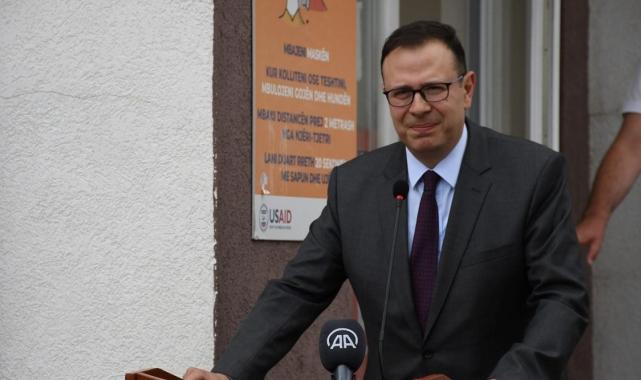 Türk askeri, Kosovalı çocuklar için oyun parkı kurdu