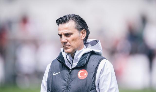 Vincenzo Montella, 'İdeal 11'imiz yok' eleştirilerine yanıt verdi