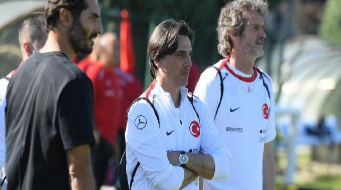 Vincenzo Montella&#039;dan Ümit Milli Takım idmanına ziyaret