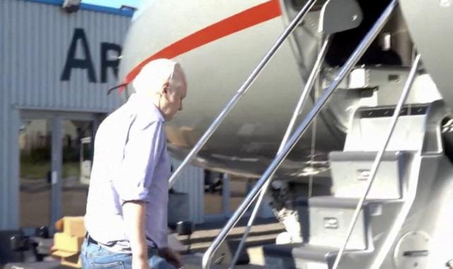 WikiLeaks'in kurucusu Julian Assange serbest bırakıldı