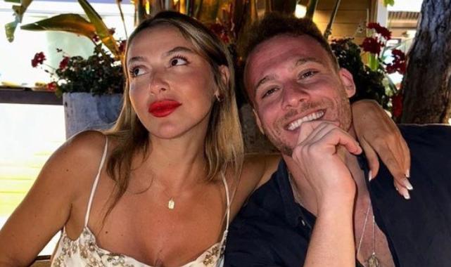 Yeni bikinili kareler! Şarkıcı Hadise, yaz sezonunu Bodrum'da açtı!