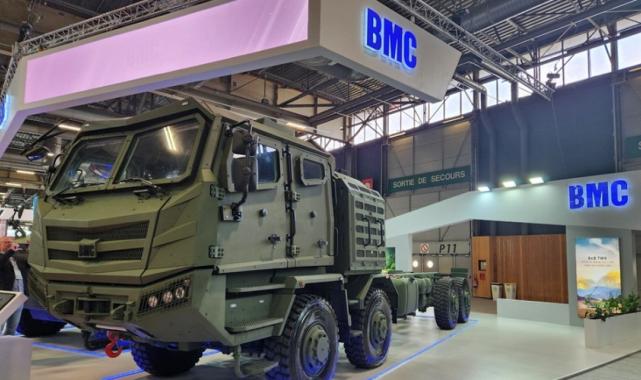 Yerli ağır silah askeri araç platformu yurt dışında tanıtıldı