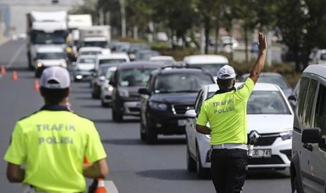 11-18 Temmuz tarihlerinde 400 bin 980 sürücüye işlem yapıldı