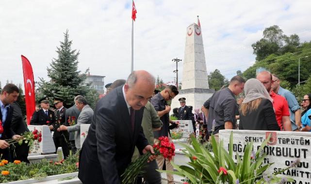 15 Temmuz şehitleri dualarla yad edildi