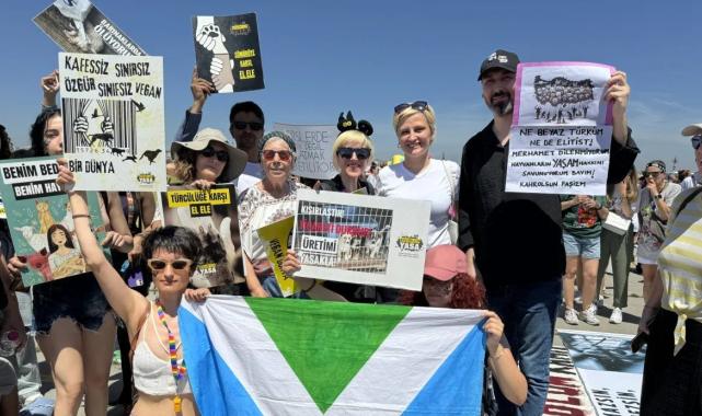 1932 yılında başıboş köpekler için Resmi Gazete'de yayınlanan karar