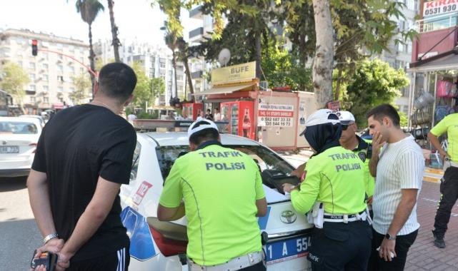 Adana'da drone destekli yaya geçidi uygulaması