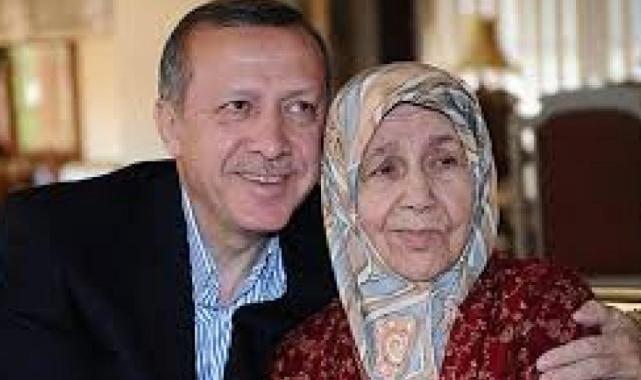 Akrabası, Cumhurbaşkanı Erdoğan'ın annesinin çarık hikayesini anlattı