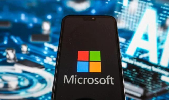 Artık iPhone kullanacaklar: Microsoft, Çin'deki çalışanlar için Android telefonları yasakladı