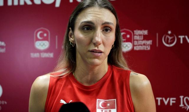 Aslı Kalaç: İlk hedefimiz gruptan lider çıkmak