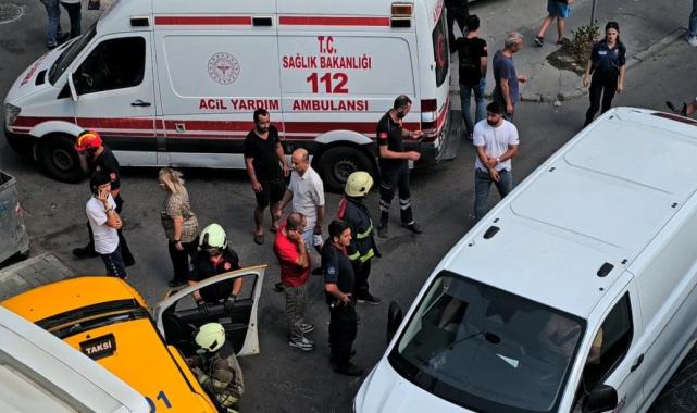 Avcılar'da 4 araç birbirine girdi